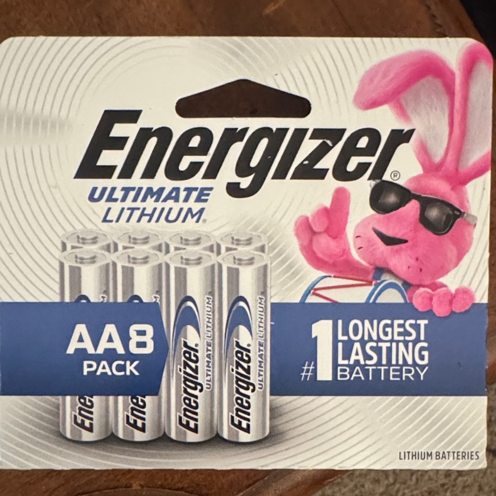 Energizer Ultimate Lithium AA Batteries - 8 Pack Silver